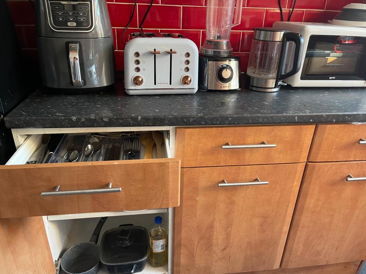Room With Shared Kitchen London Exteriör bild